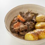Wołowina pachnąca tymiankiem i rozmarynem