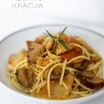 Makaron z karkówką i kimchi